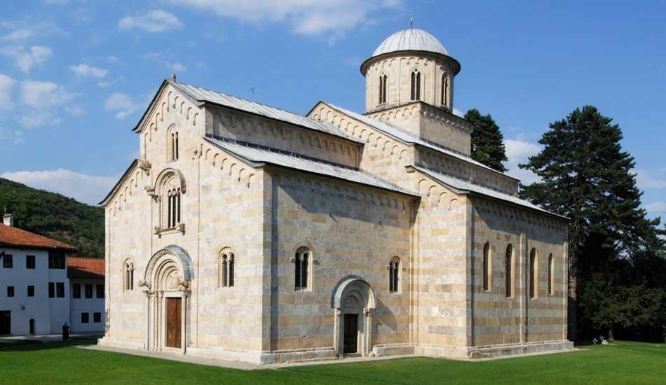 2018/08/images/tour_267/manastir-visoki-decani-kosovo.jpg