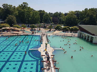 Spa vikend u Mađarskoj: Harkanj & Šikloš & Pečuj