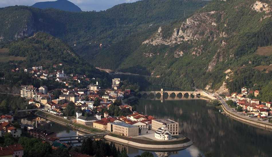 2018/03/images/tour_131/Visegrad.jpg